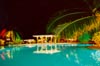 Poolbar nachts